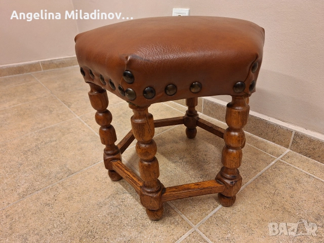 Винтидж табуретка естествена кожа , снимка 3 - Столове - 53802903