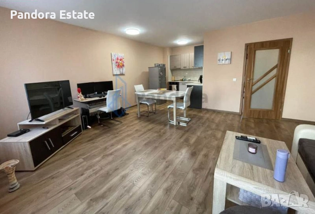 2-СТАЕН апартамент под наем, гр. София, Център