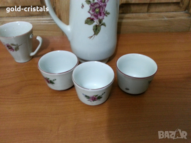 Стар български порцелан каничка с чашки, снимка 3 - Антикварни и старинни предмети - 36118895