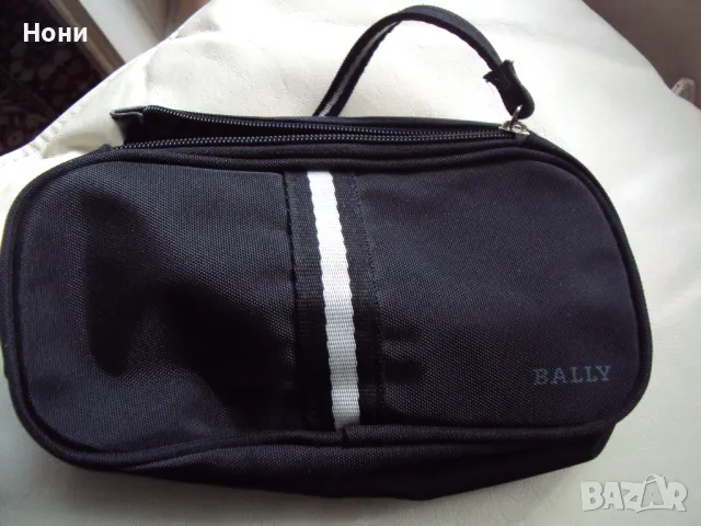Чантичка Bally, снимка 1