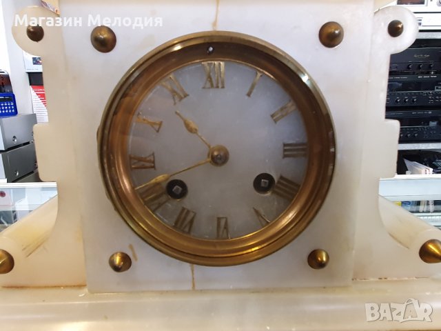 Колекционерски каминен часовник. Френски мрамор. Реставриран. Оригинална машина. Комплект с двата св, снимка 13 - Антикварни и старинни предмети - 35914850