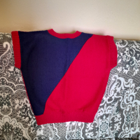 Дамски пуловер, снимка 2 - Блузи с дълъг ръкав и пуловери - 36250407