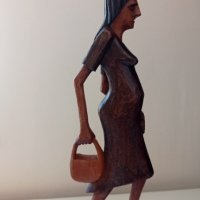 Дървена статуетка, снимка 4 - Антикварни и старинни предмети - 35825509