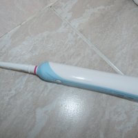 Ел. Четка за зъби Oral B 3756, снимка 2 - Друга електроника - 39553678