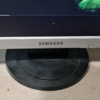 Монитор Samsung 720N, снимка 6 - Монитори - 39596753