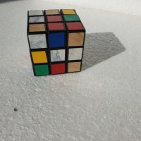 Рубик куб, снимка 2 - Други ценни предмети - 35693697