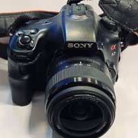 Фотоапарат Sony A57, снимка 1 - Фотоапарати - 39376980