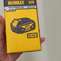 Батерии за Dewalt и зарядна станция . Нови, запечатани с 2г. гаранция !!!, снимка 2 - Винтоверти - 42391778