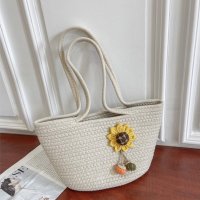 Плетена дамска чанта тип кошница White, снимка 11 - Чанти - 41477355