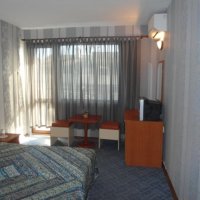 Самостоятелни стаи,квартири под наем  Варна, снимка 3 - Квартири, нощувки - 41168664