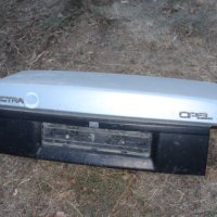 Заден капак багажник Опел Вектра А Opel Vectra A, снимка 1 - Части - 42601039