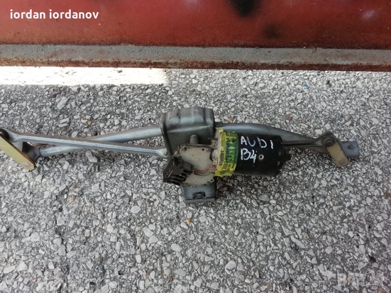 Моторче Предни Чистачки Ауди Б4, снимка 1