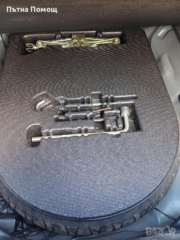 Патерица с авариен комплект 5х114.3 , снимка 1