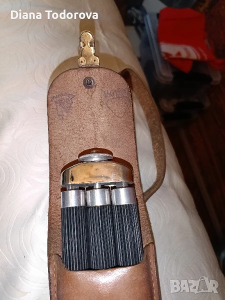 продавам стойка за фотоапарат,част за фото обектив , снимка 1