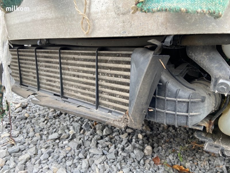 Интеркулер мерцедес ц класа w203 c class C 200 C 220 cdi 2.2 дизел, снимка 1