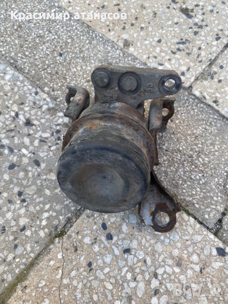 Тампон за двигател за Тойота Авенсис версо 2.0D-4D.116кс , снимка 1