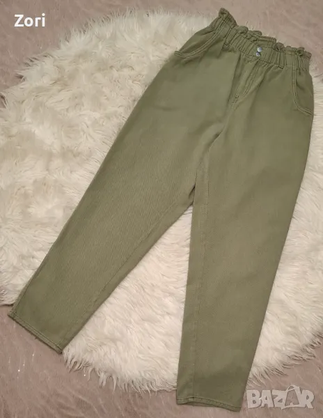 Панталон в цвят седж с ластик и къдрички в талията , снимка 1