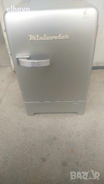 Мини хладилник TRAXON RF-1012, снимка 1
