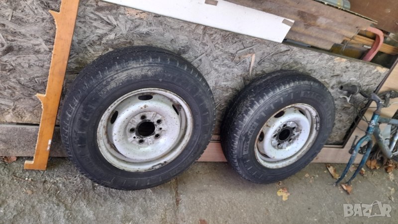 2бр гуми с джанти за кемпер, снимка 1