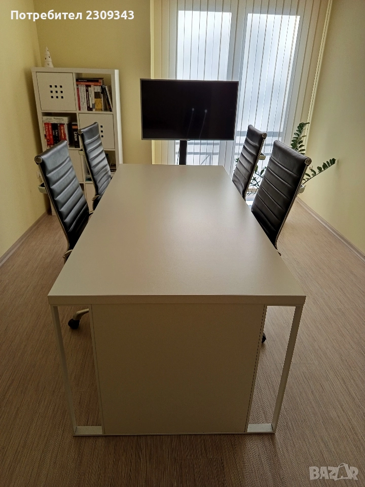 Конферентна маса , снимка 1