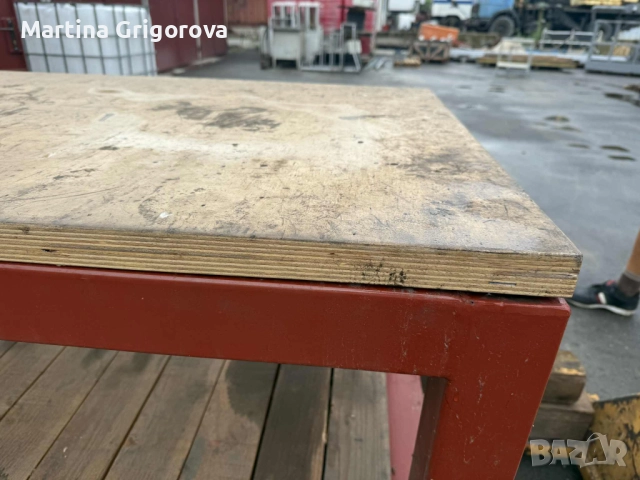 Работна маса масивна с допълнителни екстри, снимка 5 - Маси - 51540837