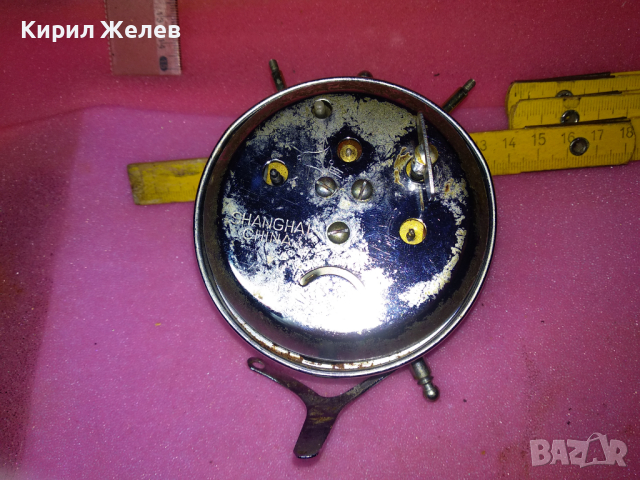 SHANGHAI CHINA Стар РЯДЪК КОЛЕКЦИОНЕРСКИ РЕТРО МЕХАНИЧЕН КИТАЙСКИ БУДИЛНИК ШАНХАЙ 28696, снимка 3 - Антикварни и старинни предмети - 44545936