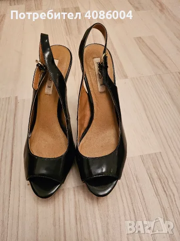 Лачени сандали Mango N 37, снимка 3 - Сандали - 55808494