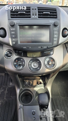 Тойота РАВ 4 , снимка 12 - Автомобили и джипове - 53762817