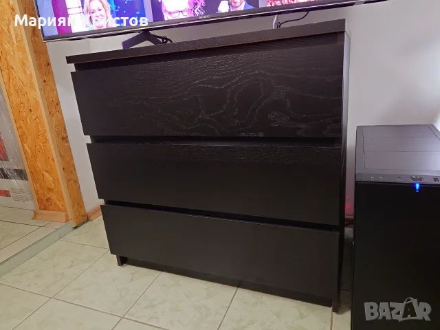 Скрин с 3 чекмеджета IKEA MALM