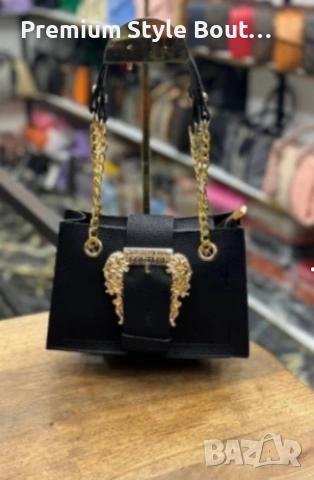 чанта Versace , снимка 2 - Чанти - 53692536