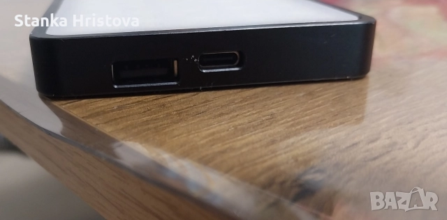 Външна батерия Andoer 4500mAh., снимка 4 - Друга електроника - 52616608