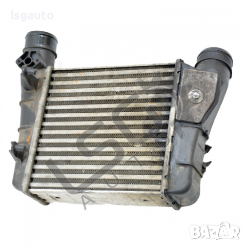 Интеркулер AUDI A4 (B7) 2004-2008 A050422N-95