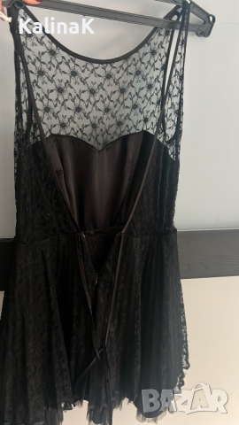 Черна къса рокля Кики Рики, снимка 2 - Рокли - 44554313