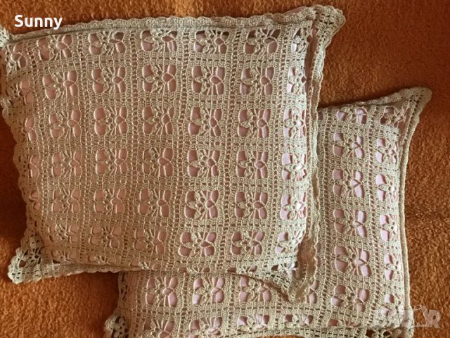 Нови Възглавници с Ръчно Плетена Дантела  