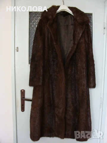 Дамско дълго кожено палто от нутрия, снимка 3 - Палта, манта - 25291646