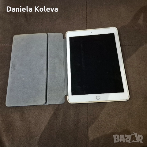 iPad Pro 9.7” – 32 GB + Оригинална Smart Keyboard, снимка 2 - Таблети - 52594289