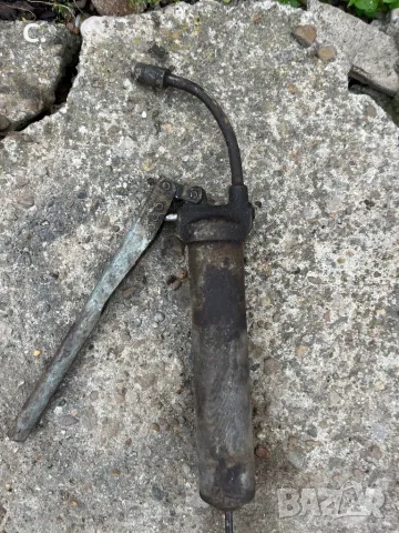 Такаламит произведен в СССР Лада.Москвич.трабант.Вартбург.Волга .Зил.Уаз.газ