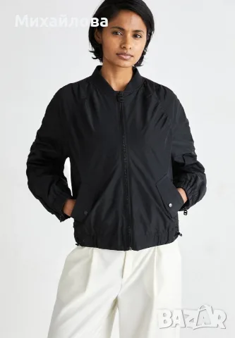 Яке бомбър на DKNY, черено, размер М, снимка 9 - Якета - 56372668