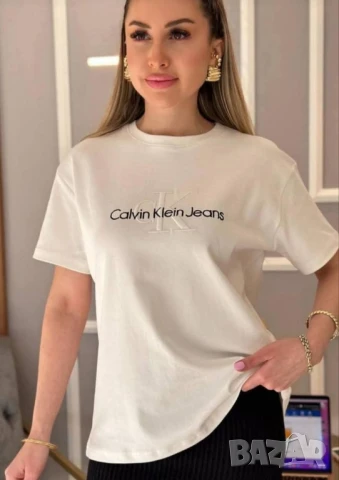 дамски тениски calvin klein , снимка 5 - Тениски - 51152258