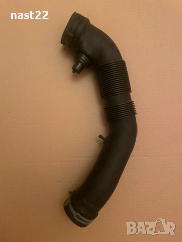 Маркуч въздущен филтър  Голф 5 1.6 102/VW GOLF 5/1KO 129 684, снимка 4 - Части - 52471063