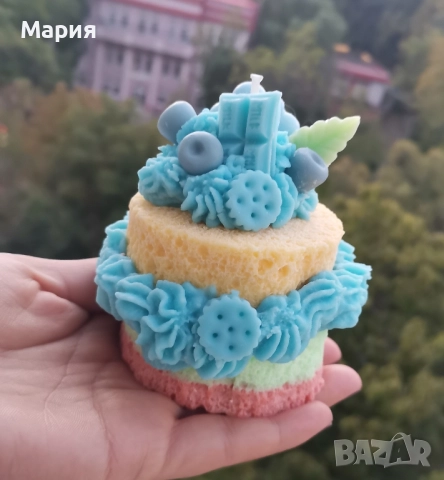 Коледни торти и мъфини свещи , снимка 16 - Декорация за дома - 52248494