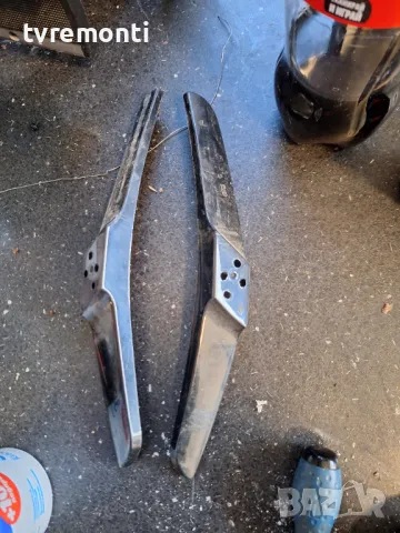 оригинална стойка КРАЧЕТА за телевизор Arielli модел LED-32DN9ND