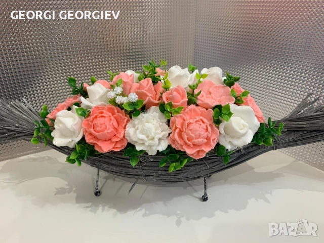 цветя изработени с глицеринов ароматен сапун и Българска роза 🌹, снимка 13 - Изкуствени цветя - 53255257