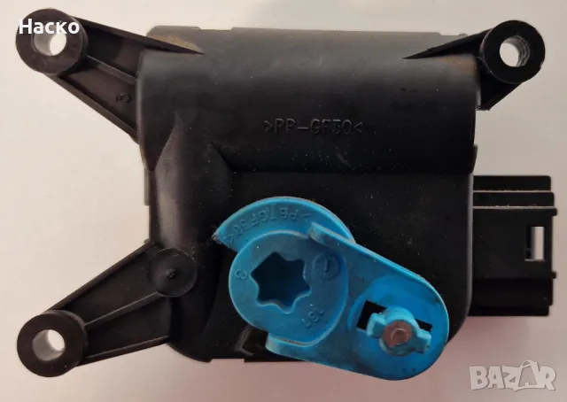 Моторче Клапа Клапи Парно Климатик Климатроник Голф 5 А3 Туаран Октавия Golf 5 Touran A3 Octavia 1K1, снимка 2 - Части - 47849943