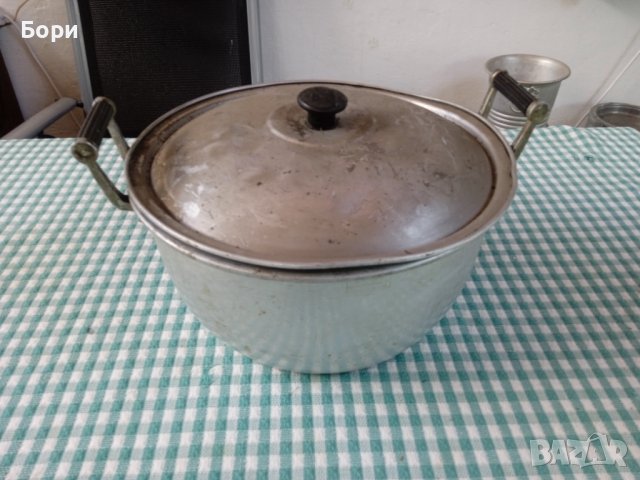 Стара алуминиева тава с капак / 1