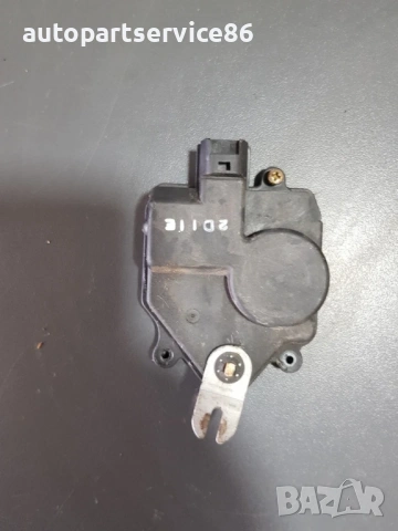 Актуатор за заключване на задна лява врата за KIA Carnival 2002–2006 2.9 CRDi, снимка 2 - Части - 53173117