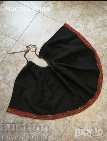 Автентична Старинна Хърцойска Кърлянка Пола Пищимал Бръчник, снимка 4 - Антикварни и старинни предмети - 36536148