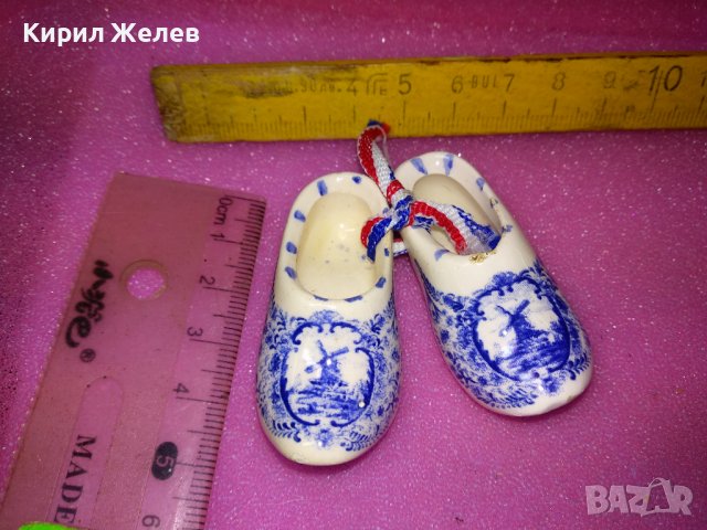МИНИАТЮРНИ ХОЛАНДСКИ ПОРЦЕЛАНОВИ ОБУВЧИЦИ САБО РЪЧНА ИЗРАБОТКА МАРКИРОВКА СУВЕНИР НИДЕРЛАНДИЯ 12241