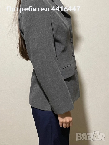 Дамско сако, снимка 2 - Сака - 52378932