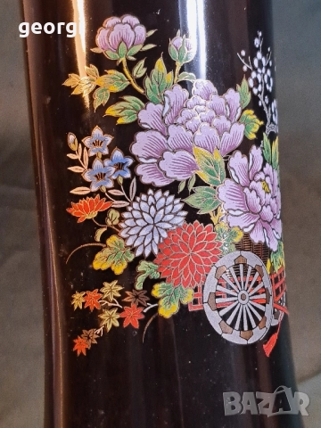 японска порцеланова ваза с флорални мотиви и позлата 27/2, снимка 5 - Вази - 51460821